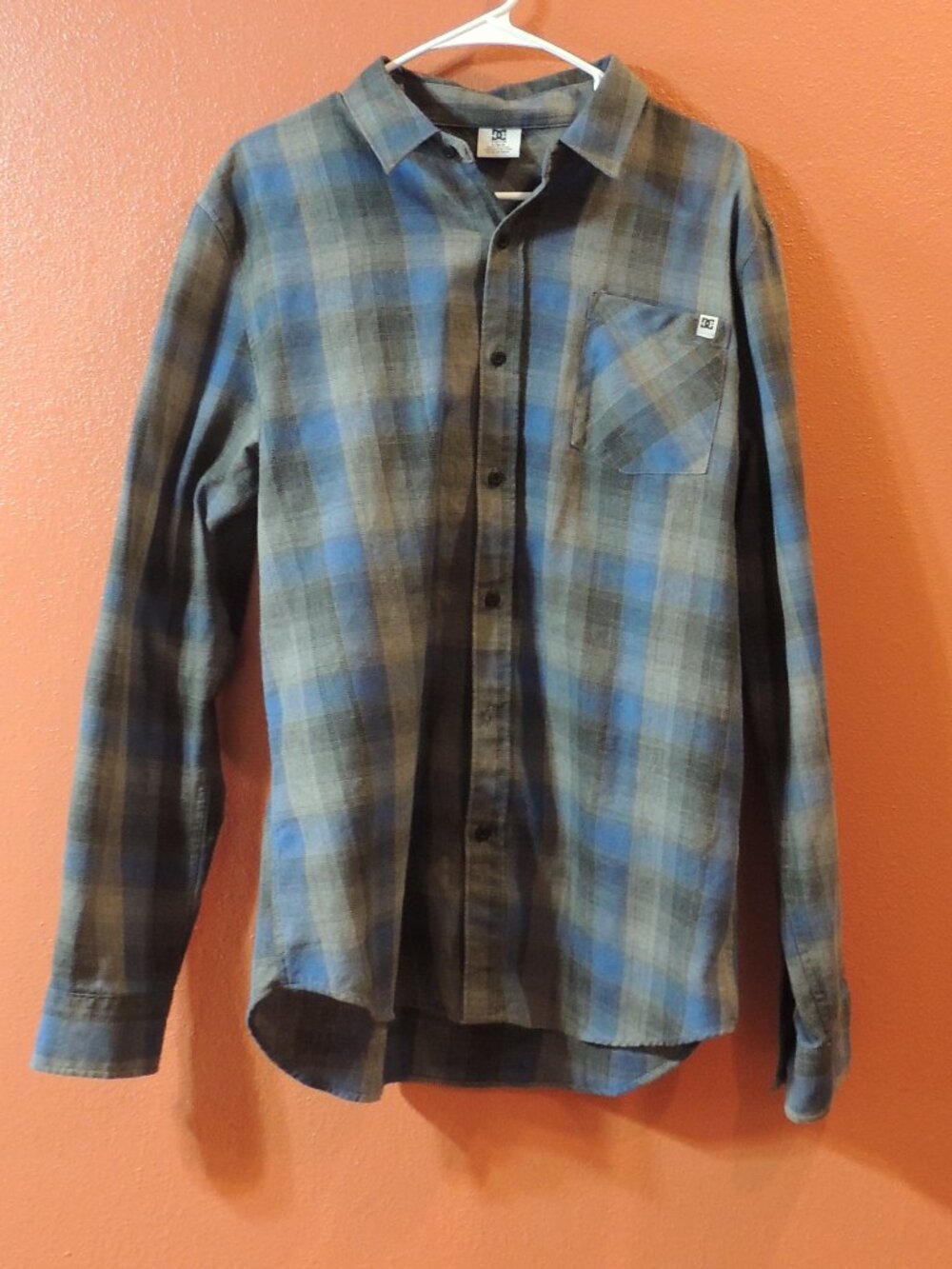 DC Shoes Shirt Men Large Blue Black Gray Flannel Button Down Long Sleeve Shirt